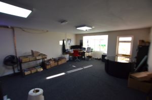 Photo 11- click for photo gallery